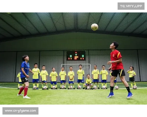 老将景冈山参与明星赛,推广快乐足球理念 老将景冈山参与明星赛,推广快乐足球理念