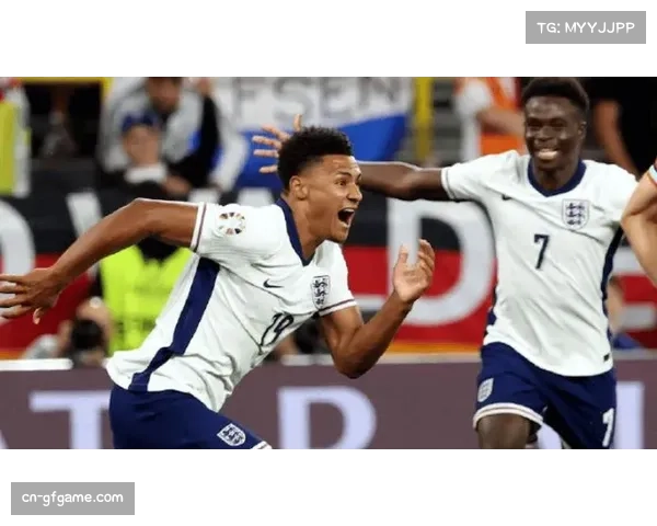 VAR争议再现?巴黎点球判罚尺度引发球迷讨论